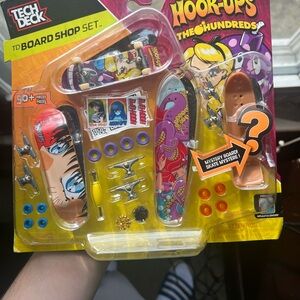 The Hundreds x Hook-Ups Tech Deck "Board Shop" Full Set